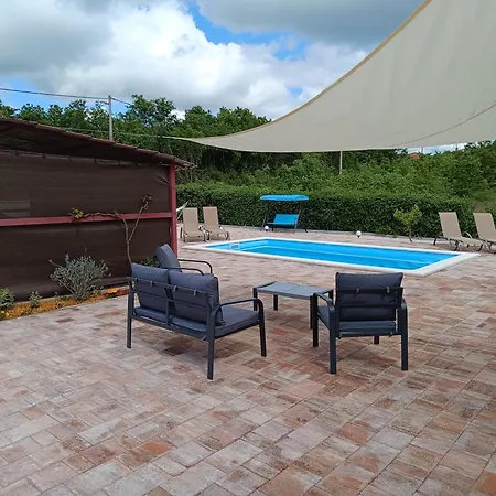 ヴィラ Kuca Hilda